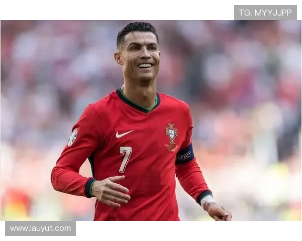 胜利主帅称40岁C罗依然是队中速度第二快的象征性球员