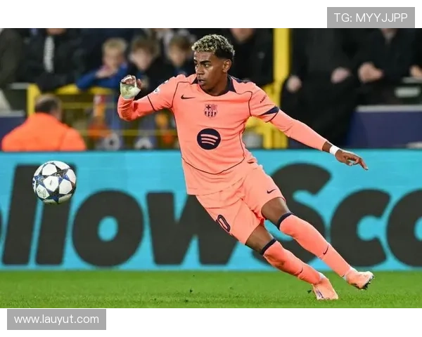 巴萨客战布鲁日裁判阵容揭晓安东尼泰勒执法阿特维尔担任VAR